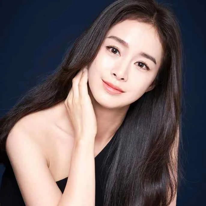 Kim Tae Hee - kim-tae-hee-sexy-6.webp